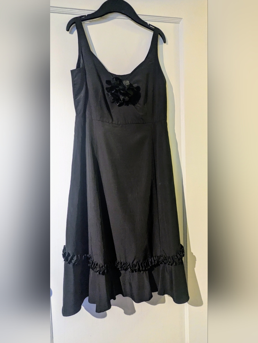 Anthropologie Odille V-neckline Silk Blend Floral Appliqué Lined Dress. Sz 4